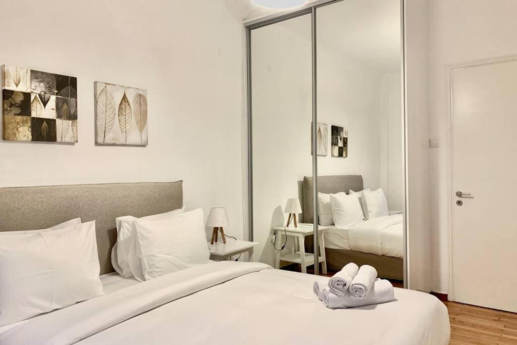 Kallimarmaro 2-Bedroom Apartment Athena Bagian luar foto