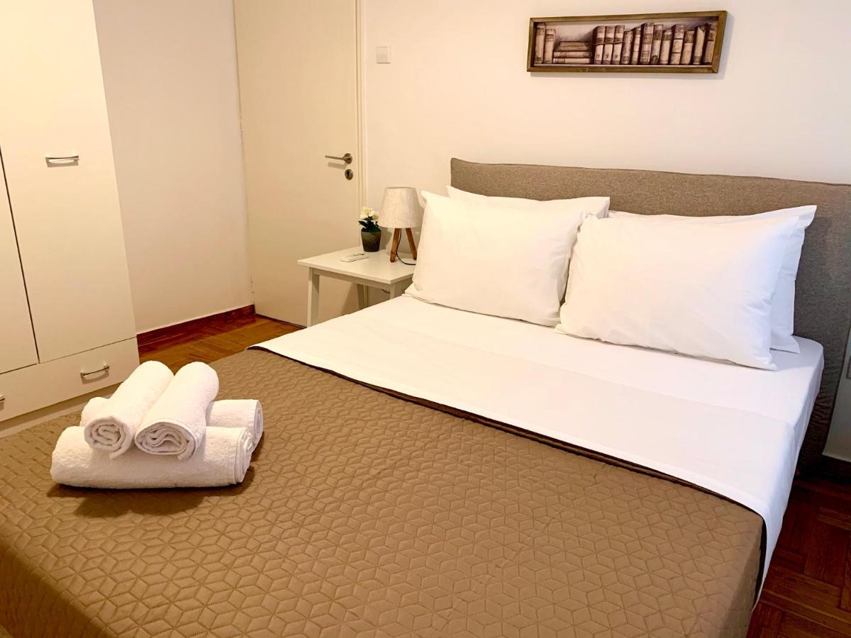Kallimarmaro 2-Bedroom Apartment Athena Bagian luar foto